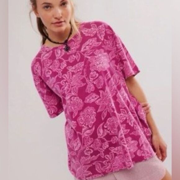 NWT Free People We the Free Nina Printed Magenta Tee XS - Picture 1 of 4